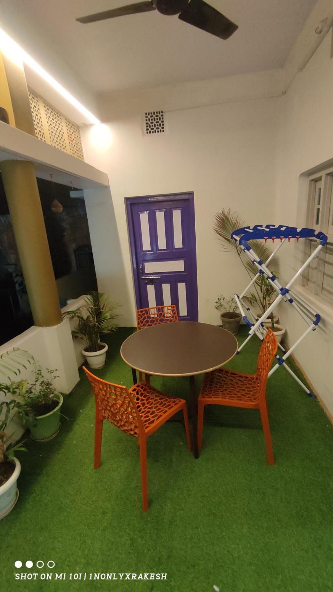 Inka Kashi Hostel Varanasi Exterior foto